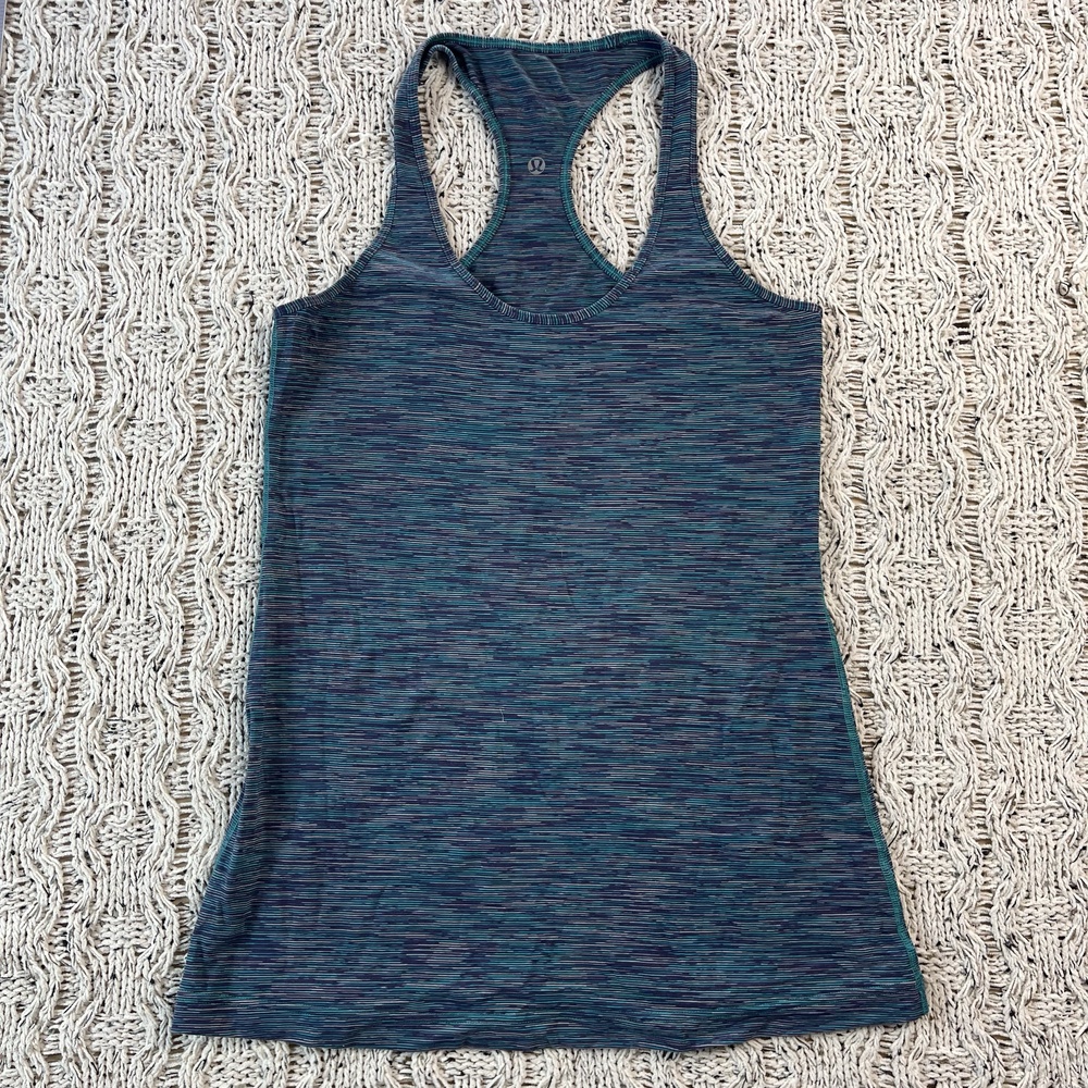 Lululemon Cool Racerback Tank Top Womens Teal Scoop Neckline Neck Sleeveless